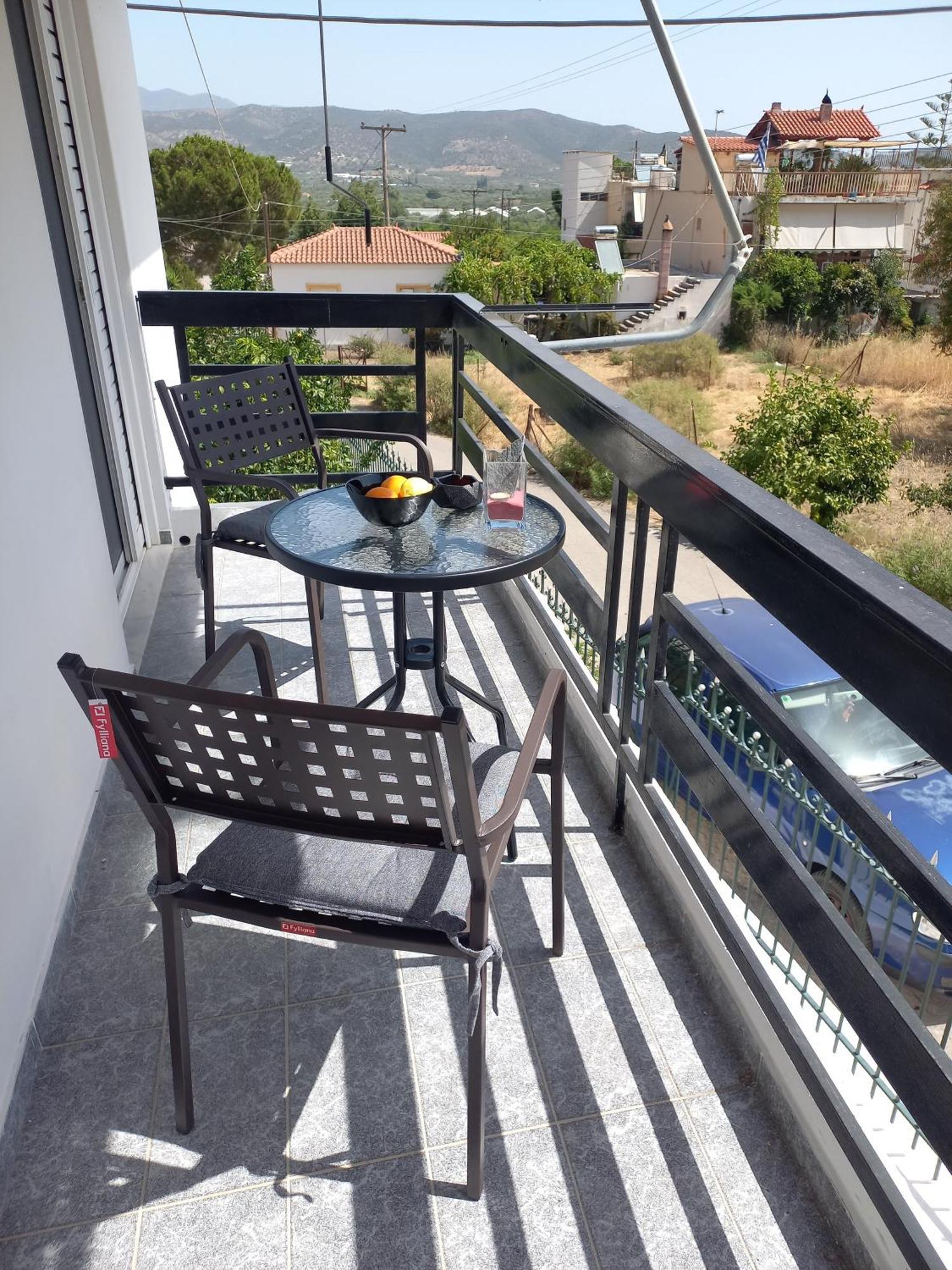 Triζin Apartment กาลาทาส ภายนอก รูปภาพ